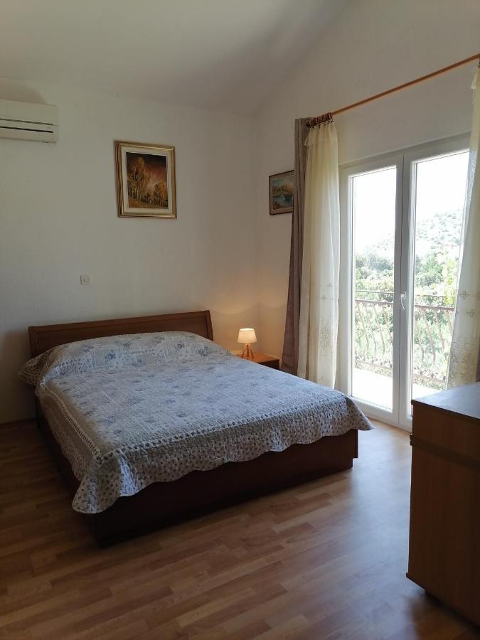 Apartments Vedrana ราชานิ ภายนอก รูปภาพ